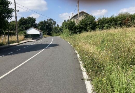 Bergondo licita unha senda peonil na AC-214 entre a beirarrúa existente en Baldomir e o límite con Cambre